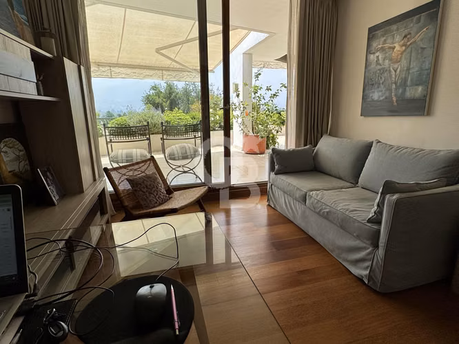 Lujoso penthouse con piscina privada