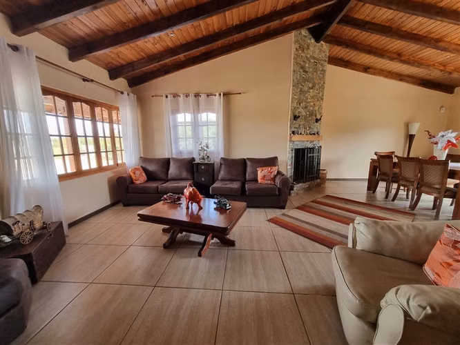 Casa en arriendo de 4 dorm. en San Fernando