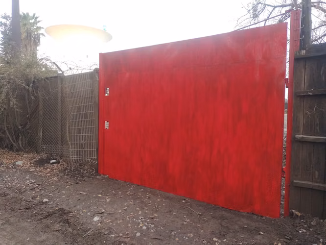 VENDE COMERCIAL, INDUSTRIAL, OFICINAS