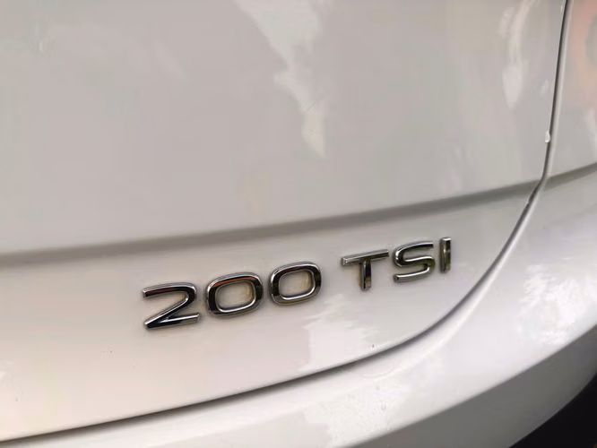 Volkswagen Nivus 1.0 TSI COMFORTLINE AT 2025