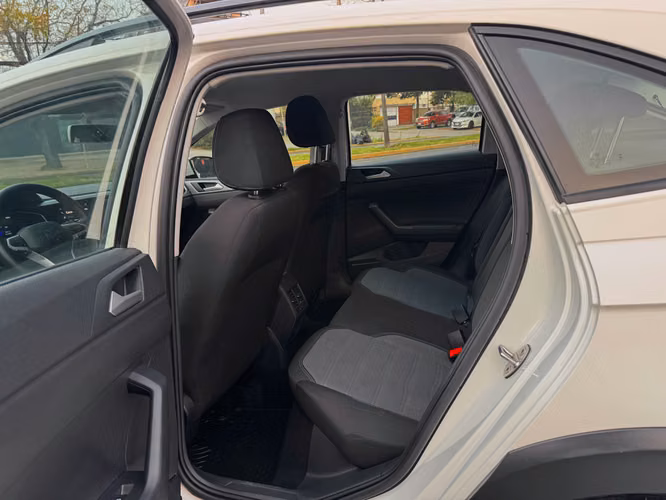 Volkswagen Nivus 1.0 TSI COMFORTLINE AT 2025