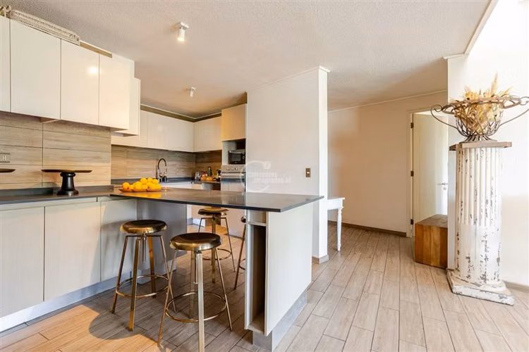 Departamento en venta de 3 dorm. en Peñalolén