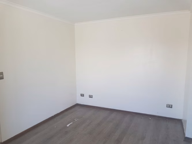 Casa dos pisos Condominio Marbella (paradero 18)