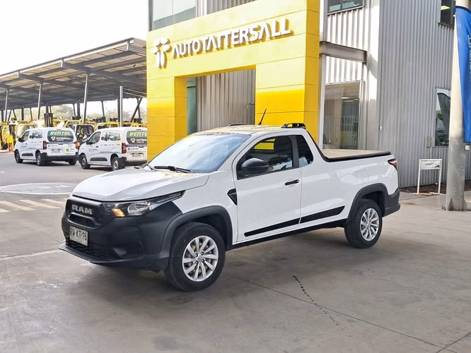 RAM 700 2022
