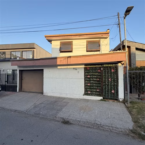 Hermosa y Amplia casa con ubicación privilegiada