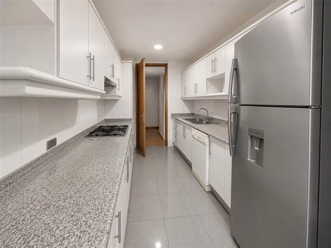 Departamento exclusivo venta sector oriente de talca 4 dorm