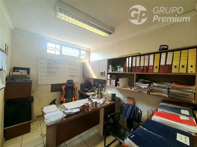 Bodega - Industria - local comercial en venta en La Cisterna