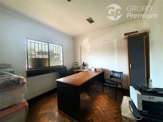Bodega - Industria - local comercial en venta en La Cisterna