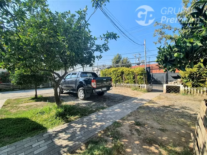 Bodega - Industria - local comercial en venta en La Cisterna