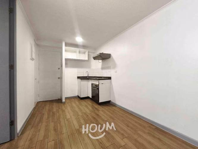 Departamento en Avenida María Rozas Velásquez