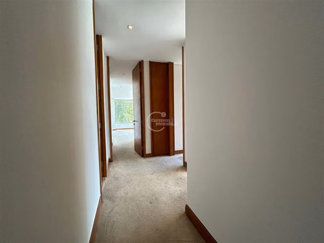 Departamento en venta de 3 dorm. en Lo Barnechea