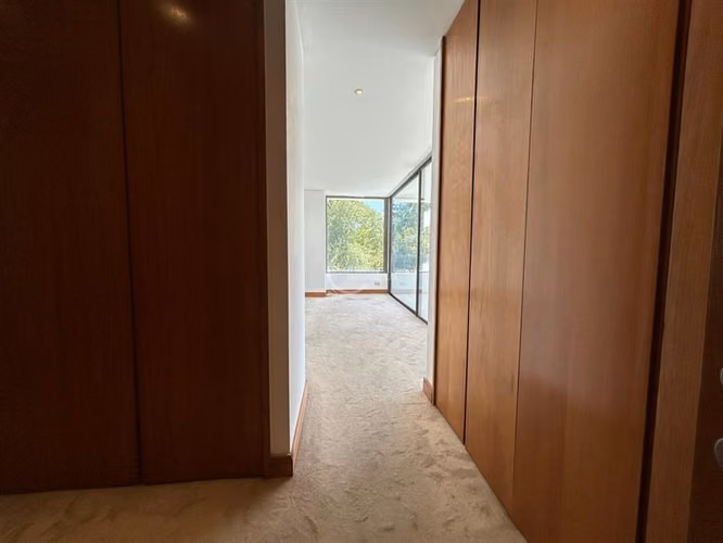 Departamento en venta de 3 dorm. en Lo Barnechea