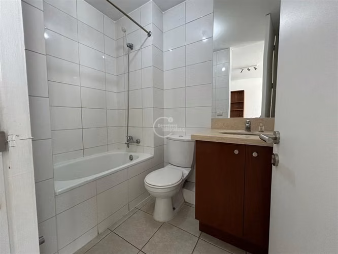 Departamento en venta de 3 dorm. en Lo Barnechea