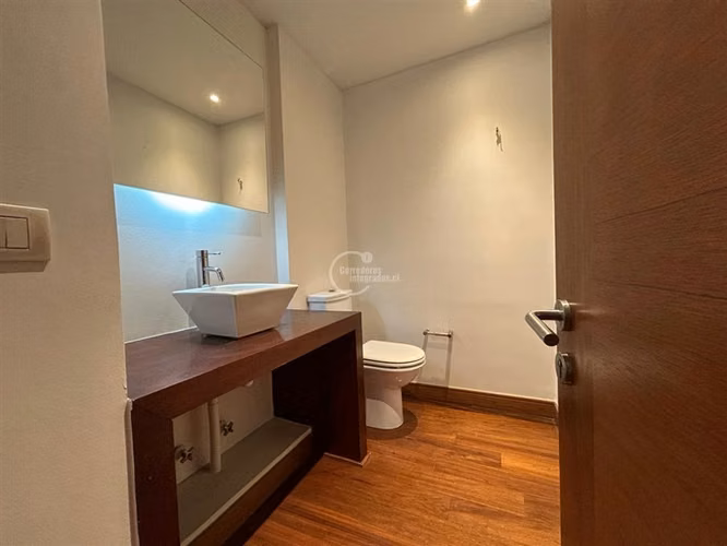 Departamento en venta de 3 dorm. en Lo Barnechea