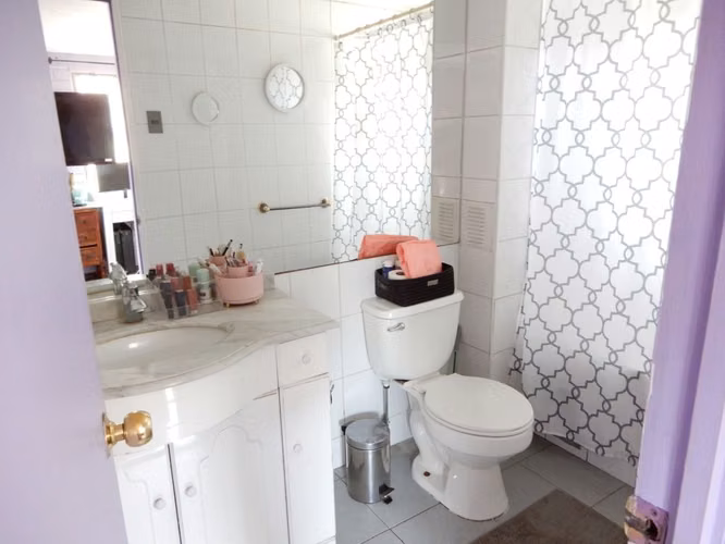 Casa con excelente ubicación - Imagen 9