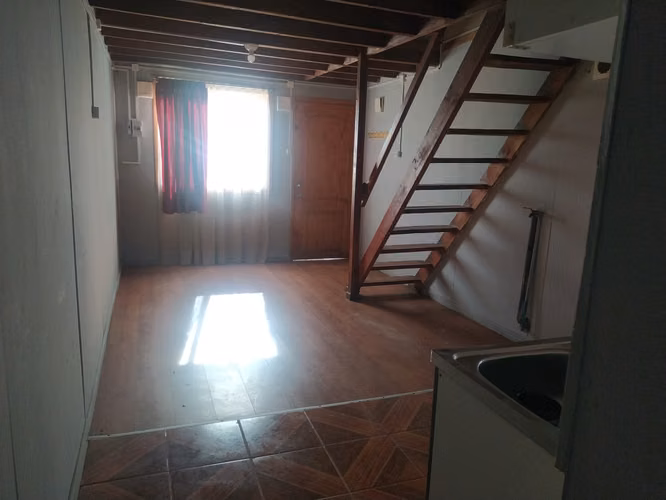 ¡CASA ESQUINA EN VILLA QUILACAHUIN!