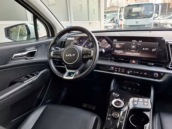 KIA SPORTAGE 2023