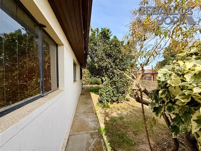 Casa en venta de 4 dorm. en Villa Alemana