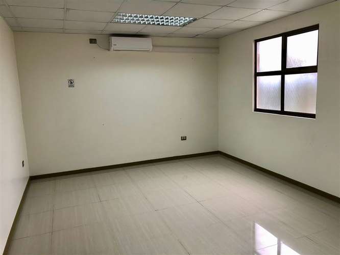 Oficina en arriendo en Chillán