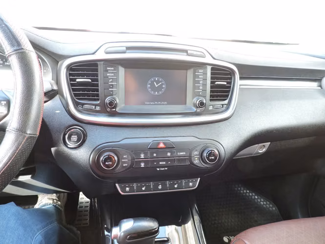 KIA SORENTO GTL AWD 3.3  2018