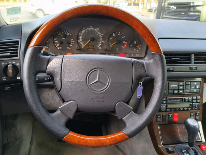 MERCEDES-BENZ SL 500  1996