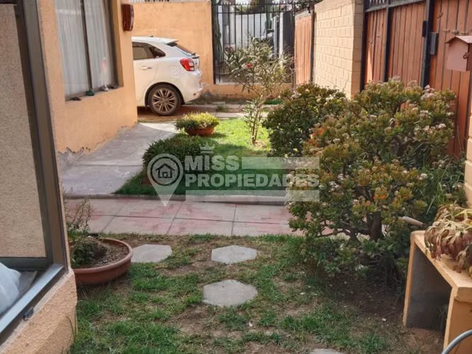 VENDE CASA - LA SERENA