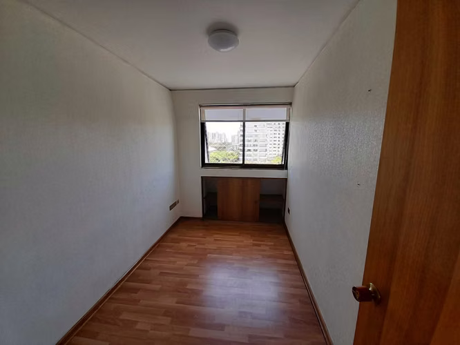 Penthouse a Una Cuadra de Av. Libertad (167501)