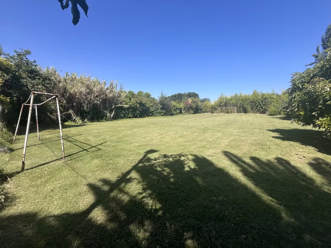 LINDA EN ARRIENDO Y AMPLIA CASA CON ESPLÉNDIDO JARDÍN - Imagen 29