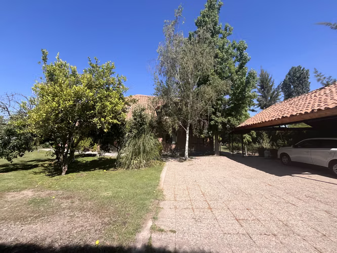 LINDA EN ARRIENDO Y AMPLIA CASA CON ESPLÉNDIDO JARDÍN - Imagen 28