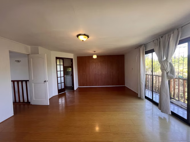 LINDA EN ARRIENDO Y AMPLIA CASA CON ESPLÉNDIDO JARDÍN - Imagen 22
