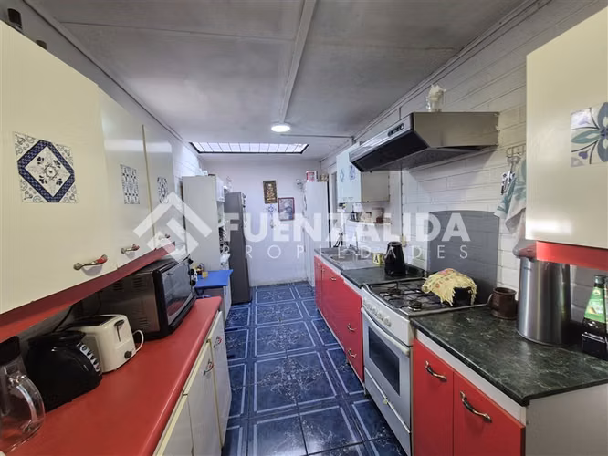 Casa en venta de 2 dorm. en Pudahuel