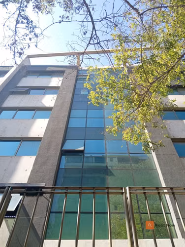 OFICINA EN ÑUÑOA - EXCELENTE UBICACIÓN