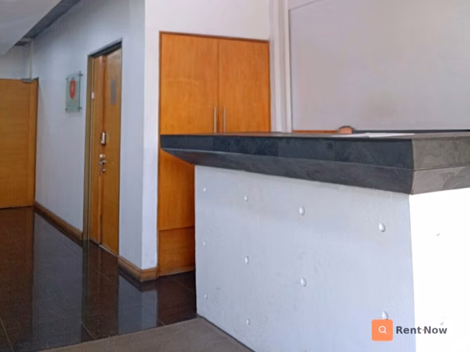 OFICINA EN ÑUÑOA - EXCELENTE UBICACIÓN