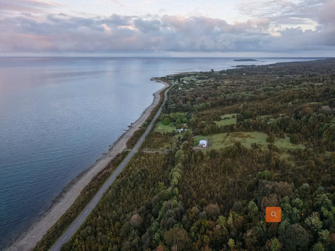 Campo 12.5 ha Patagonia Chaitén - Mar y Carretera