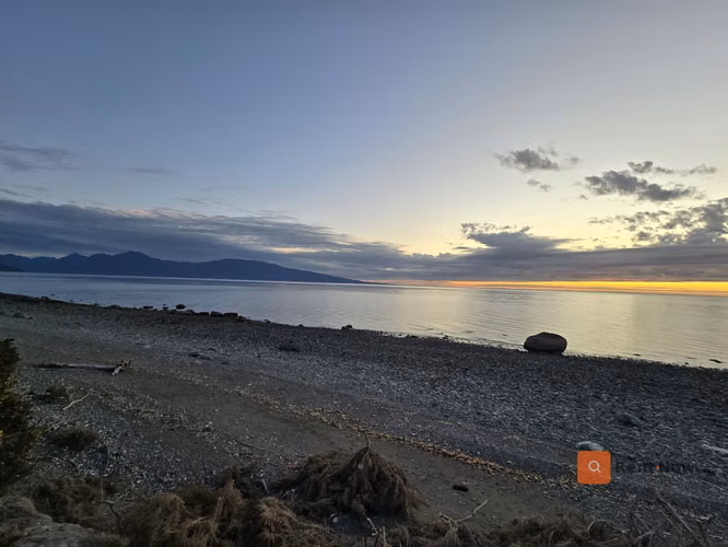 Campo 12.5 ha Patagonia Chaitén - Mar y Carretera