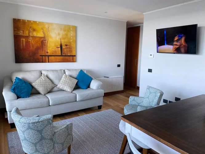 EXCELENTE Y AMPLIO DPTO 4 DORM 3 BAÑOS NUEVA PUNTILLA VILLARRICA, 1.500MM GGCC INCLUIDO