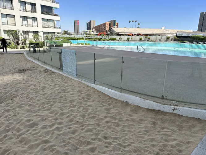 Se arrienda moderno departamento de 2D1B Condominio Laguna Centro Macul