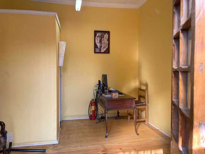 Versátil y funcional casa con aptitud habitacional o comercial