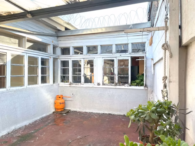 Versátil y funcional casa con aptitud habitacional o comercial
