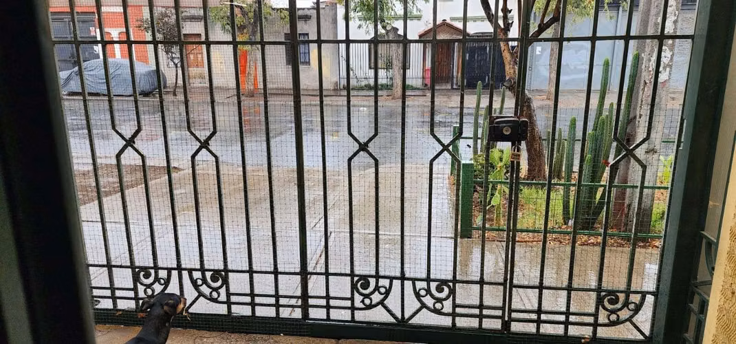 Versátil y funcional casa con aptitud habitacional o comercial