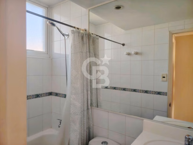 OPORTUNIDAD Arriendo Luminoso Departamento vista al mar