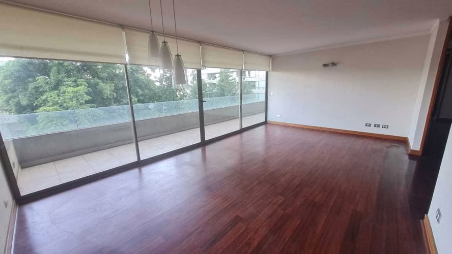 Moderno Depto con Excelente Conectividad (167601)