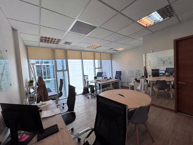Oficina en Arriendo Kennedy G. de Alderete (167638)