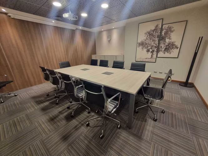 Oficina en Arriendo Kennedy G. de Alderete (167638)