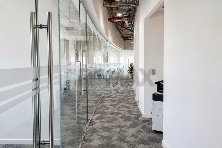 Oficinas en arriendo titanium la portada