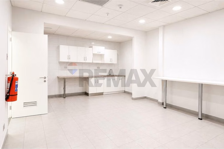 Oficinas en arriendo titanium la portada