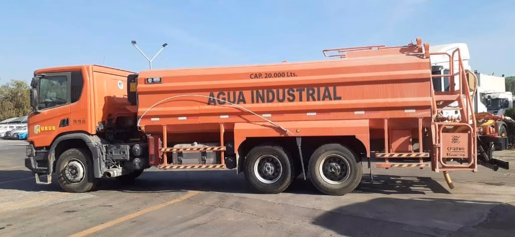 Scania aljibe 20 litros año 2025 gestionamos Financiamiento