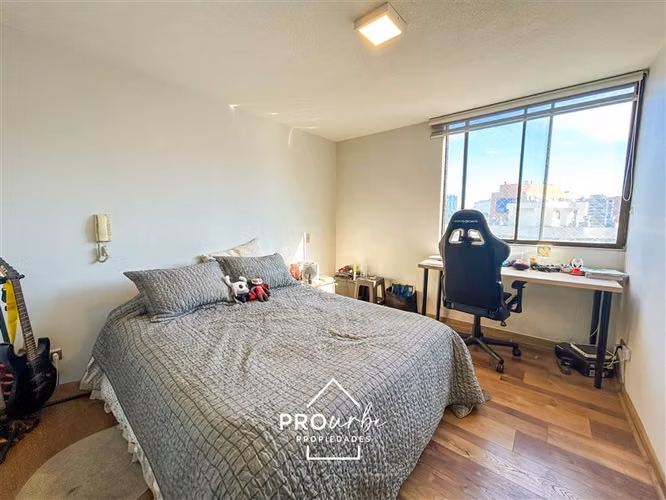 Departamento en venta de 2 dorm. en Las Condes