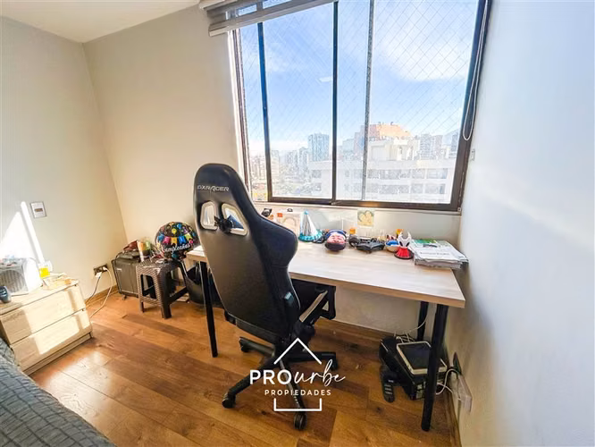 Departamento en venta de 2 dorm. en Las Condes