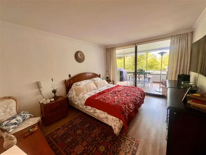 Departamento en venta de 3 dorm. en Lo Barnechea